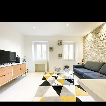 Διαμέρισμα Joli Centre De