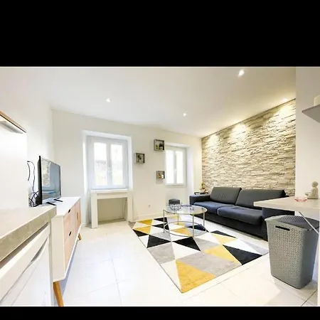 Joli Centre De Appartamento Nizza